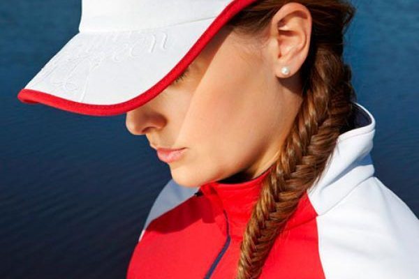 Woman in red and white golf clothes